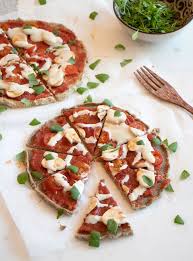 Rohkost Pizza Variationen Deine Ernaehrung De Rezepte Rohkost Rezepte Leckere Vegane Rezepte