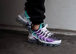 Nike Nike Air Vapormax Plus White Fierce Purple Aurora Green Black Nike Nike Air Max Sneakers Fashion