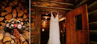We understand that wedding planning is not an easy task and many couples have never worked with a professional florist before. Skyliner Lodge Central Oregon Wedding Victoria Carlson Photography