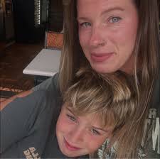 Free wood stove. Would need to be picked up.