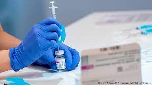 Bueno en mi pega estan vacunando contra la gripe ah1n1 o como sea la wea. La Ue Bloqueara Vacunas Si Otros Paises No Se Las Entregan Y Han Vacunado Mas Europa Dw 24 03 2021