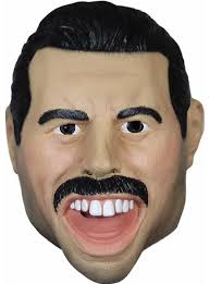 The cylinders bores were attached to the outer case at the 12, 3, 6 and 9 o'clock positions) for greater rigidity around the head gasket. Freddie Mercury Maske Aus Latex 24h Versand Funidelia