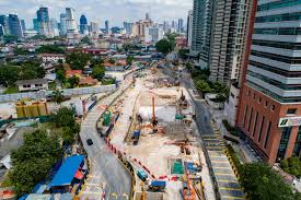 .highway jalan ipoh jalan tuanku abdul rahman jalan doktor latif jalan raja abdullah kuala lumpur middle ring road 1 jalan semarak asian it was erected on 1990 after tengku abdul aziz shah (sultan salahuddin abdul aziz shah), a former raja muda of selangor. Jalan Raja Muda Abdul Aziz Raja Uda Mrt Corp