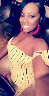 Tia Ewing's Instagram, Twitter & Facebook