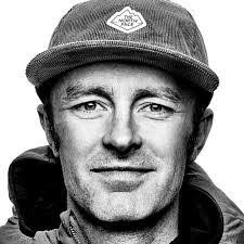 Larry Wellspring's Instagram, Twitter & Facebook