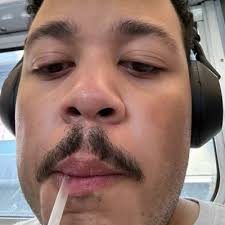 Bryan Medina (@bj_mdn)