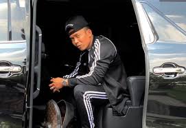 Reaksi artis minta bantuan kerajaan. Artis Juga Sebahagian Rakyat Malaysia Mohon Bantuan Khusus Artis Shuib Tampil Sokong Black Tomok