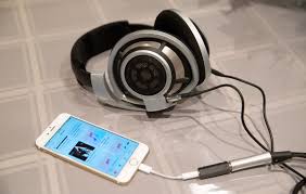 Archimago S Musings Measurements Apple S Lightning To 3 5mm Headphone Adaptor Mmx62 Ces 2018 Creative Super X Fi Audio And A C Cable Proof