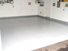Easy Tips For Painting A Garage Floor And Making It Last How To Build It In 2020 Garage Floor Garage Floor Paint Floor Colors