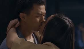 Trong tập 21 hãy nói lời yêu, thất vọng vì minh không đạt kết quả tốt trong kỳ thi học sinh giỏi, bà hoài đã giam lỏng cậu con trai trong phòng. Hay Noi Lá»i Yeu Táº­p 13 Hoang My Bá»‹ Sá»‰ Nhá»¥c Khi Trá»Ÿ Láº¡i TrÆ°á»ng Sau Vá»¥ Ä'anh Ghen Vietnamnet