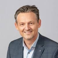 Robert Pufahl's Instagram, Twitter & Facebook