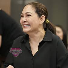 Maricel Soriano...