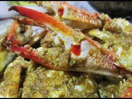 Ketam yang digoreng dan digaul dengan cili sangat terasa pedasnya. Ketam Kari Masak Telur Daily Makan