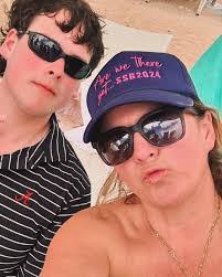 Anna Skiles's Instagram, Twitter & Facebook