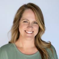 100+ perfiles de «Tisha»