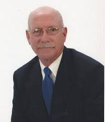 Diane Mashinski's Instagram, Twitter & Facebook