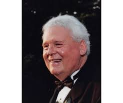 Arnold Beasley's Instagram, Twitter & Facebook