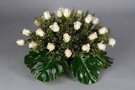 Check spelling or type a new query. Pin De Tulip Em Centros Funerarios Efimeras Arranjos De Flores Naturais Arranjos De Flores Arranjos