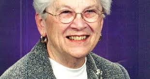 Gail Baugh's Instagram, Twitter & Facebook