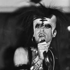 Ney matogrosso causou um verdadeiro alvoroço na web neste domingo (29/8). Ney Matogrosso Facebook