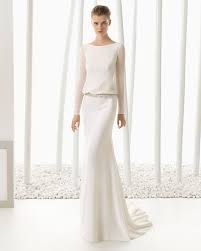 Así, no será igual si la boda se celebra por la mañana o por la tarde, ni tampoco si se esto mismo es lo que nos muestra rosa clará, vestidos llenos de pedrería y lentejuelas para que quien los lleve no. 2016 Digna Rosa Clara Vestido De Novia Rosa Clara Vestidos De Novia Vestidos De Novia Tradicionales Vestidos De Boda