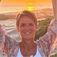 400+ "Jo Lloyd" profiles