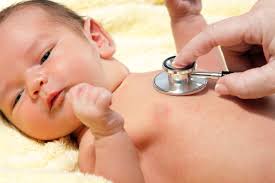 Obwohl eine erkältung fast immer ungefährlich ist, können ihre symptome sehr unangenehm sein. Baby Hat Schnupfen Wann Zum Arzt Fakten Risiken