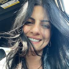 Lara MacLean (@us2macs) • Instagram photos and videos