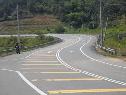 Raub is my first destination, the road from bentong is good as it's a main artery that serves the whole of central malaysia going to gua merseng and kuala lipis then on north all the way to kota baru and again though there was no mention of the final destination on this road which is cameron highlands. Malaysia Federal Route 102 Wikipedia