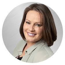 Jamie Quigley's Instagram, Twitter & Facebook