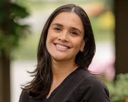 Amanda Clemente's Instagram, Twitter & Facebook