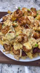 CHEESY LOADED FRIED SEAFOOD