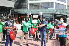 Imago shopping mall and 1borneo hypermall are other popular sights. Mco Sabah Food Delivery Riders Welfare To Be Looked Into