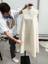 Workshop Criando com formas, por Usha Doshi facilitado por Fabio Martinez  em São Paulo