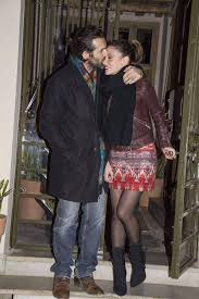 Η νότια αθήνα προσφέρει προνομιακή. A8hna Oikonomakoy Filippos Mixopoylos Aytos O Erwtas Den Krybetai Zappit