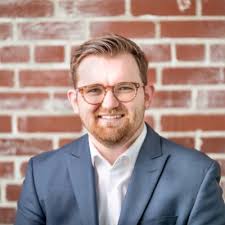 𝗝𝗶𝗺 𝗧𝗮𝗺𝗺 𝗮𝗻𝗱 𝗜 𝗷𝘂𝘀𝘁 𝘄𝗿𝗮𝗽𝗽𝗲𝗱 𝘂𝗽 𝗮𝗻  𝘂𝗻𝗳𝗼𝗿𝗴𝗲𝘁𝘁𝗮𝗯𝗹𝗲 𝗥𝗮𝗱𝗶𝗰𝗮𝗹 𝗖𝗼𝗹𝗹𝗮𝗯𝗼𝗿𝗮𝘁𝗶𝗼𝗻  𝘁𝗿𝗮𝗶𝗻𝗶𝗻𝗴 with 16 leaders from Atlas Copco, held at the serene…