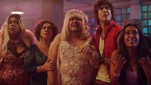 2015, criou a websérie animada juninho play e família, na qual também dubla diversos personagens. Vai Que Cola 2 O Comeco Samantha Schmutz E O Elenco Falam Sobre As Diferencas Do Novo Filme Cinepop