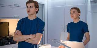 The daughter of actor johnny depp and singer vanessa paradis, depp began her acting career with a small role in tusk (2014), and went on to star in the period dramas the dancer (2016), in which she played isadora duncan, planetarium (2016), and the king (2019). Lily Rose Depp S Voyagers Reviews Have Dropped Here S What Critics Are Saying Cinemablend