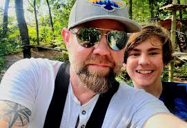 Rogue Dad (@ThePapaBravo) • Facebook