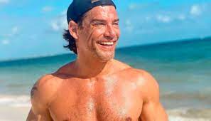 Cristián andrés de la fuente sabarots (santiago, 10 de marzo de 1974) es un actor,. Cristian De La Fuente No Hace Bien Esa Locura Por Los Filtros De Instagram Hay Una Locura De Verse Bien Perfecto Y La Vida No Es Perfecta Glamorama