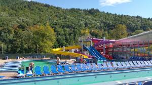 Energia consumata in bazinele de inot sau la joaca poate fi acum refacuta. Cozia Aqua Park Cazare Caciulata