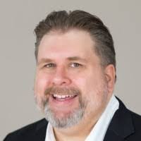 Daniel Kienitz's Instagram, Twitter & Facebook