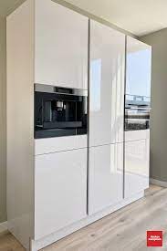 verticale greeploze keuken keuken keuken ontwerp minimalistisch design