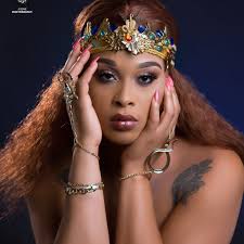 MEGA STAR 🌟👑🥰♥️YON SÉL QUEEN 👑 YON SÉL MOUVMAN 👌 YON SÉL LEADER 💪YON  SÉL TEAM 🔥🥰 KONTINYE FOKUS SOU QUEEN NOU Credit 📸: Négés Dahomey 😘