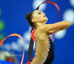 Arina averina of russia scored 24,700 points to celebrate the win, with dina averina placing second (24,650). Dina Averina Russia Ribbon World Cup Pesaro Italy 2017 09 02 Photographer Oleg Naumov Rg Hudozhestvennaya Gimnastika Gimnastika Sestry