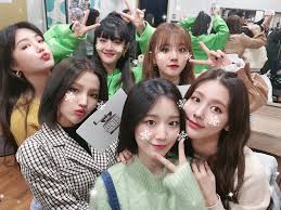 Minnie is a very weak. 191204 G I Dle On Idol Cafe Gidle