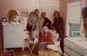 Watch grey gardens (1975) online. Grey Gardens Brattle Theatre Film Notes