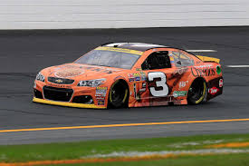 Watch the complete race from new hampshire motor speedway, on september 25th, 2016. At Track Photos Friday At New Hampshire Kentucky Official Site Of Nascar