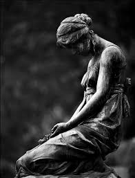 Thedeadgameblog Frozen In Place Dripping Tears For Centuries Memories Of A Life Time Praying For Salvation A Frown For Eternity One Of Many A Garden For Cemetery Statues Statue Cemetery Art
