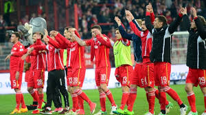 Hertha bsc gmbh & co. Hertha Bsc Und Eisern Union Zur Perspektive Des Berliner Profifussballs Archiv